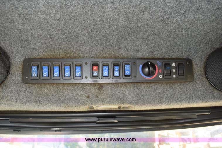 image for item J8485 2005 Ag-Chem TerraGator 8144 self-propelled sprayer