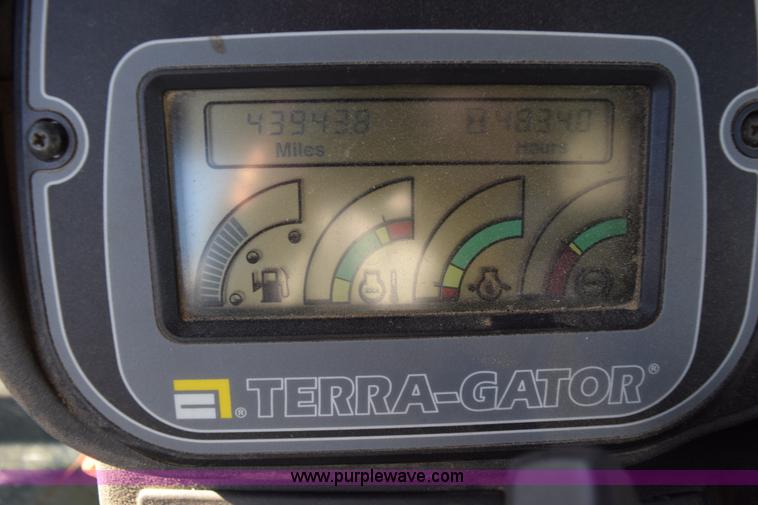 image for item J8485 2005 Ag-Chem TerraGator 8144 self-propelled sprayer