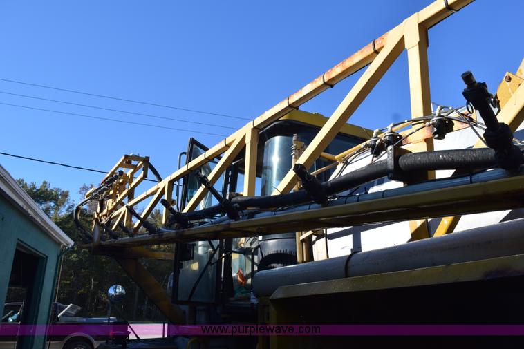 image for item J8485 2005 Ag-Chem TerraGator 8144 self-propelled sprayer