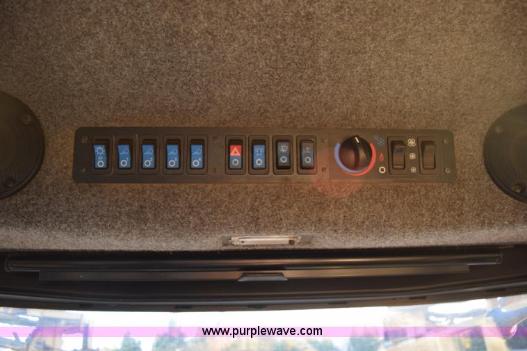 image for item J8486 2000 Ag-Chem TerraGator 8103 self-propelled sprayer