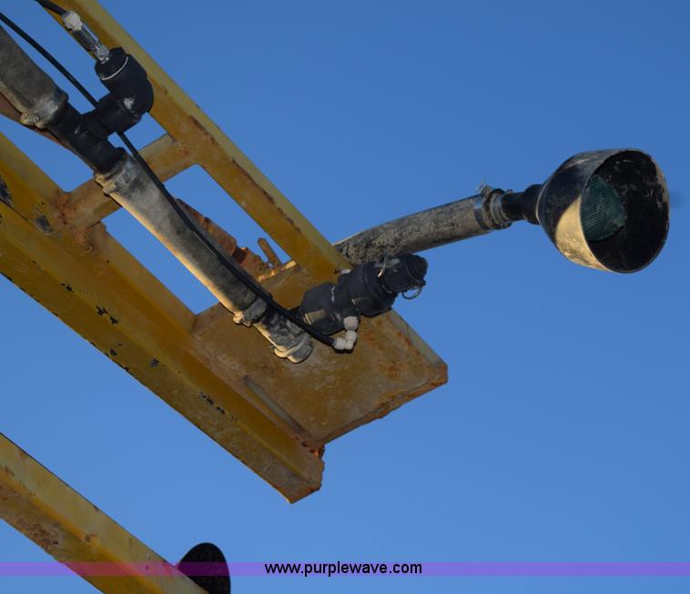 image for item J8486 2000 Ag-Chem TerraGator 8103 self-propelled sprayer