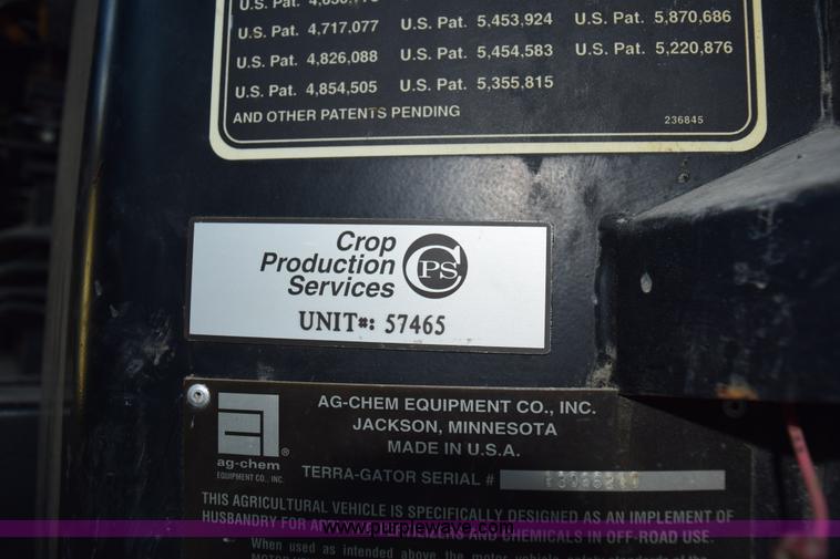 image for item J8486 2000 Ag-Chem TerraGator 8103 self-propelled sprayer