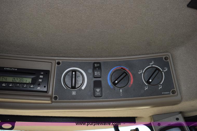 image for item J8491 2010 Case IH 4420 self-propelled sprayer