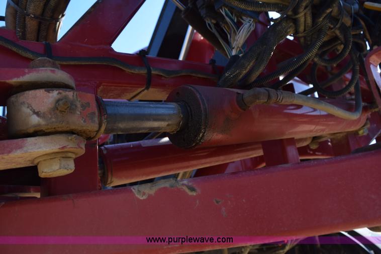 image for item J8491 2010 Case IH 4420 self-propelled sprayer