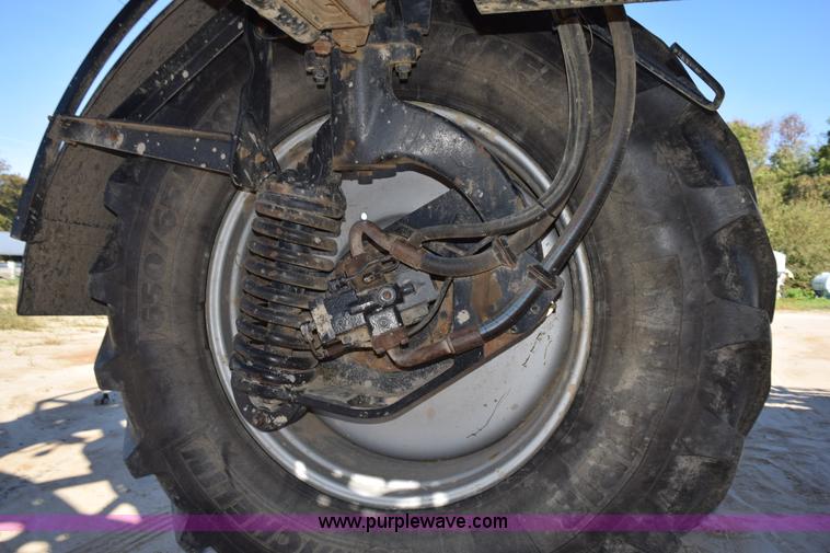 image for item J8491 2010 Case IH 4420 self-propelled sprayer