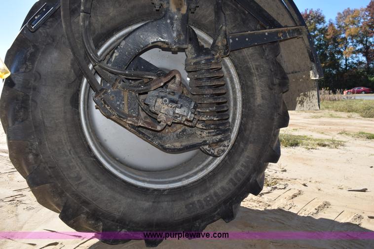 image for item J8491 2010 Case IH 4420 self-propelled sprayer