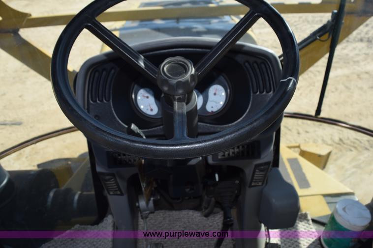 image for item J8492 2007 Ag-Chem TerraGator 6203 self-propelled sprayer