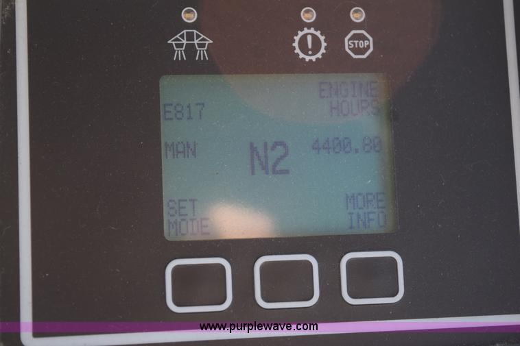 image for item J8492 2007 Ag-Chem TerraGator 6203 self-propelled sprayer