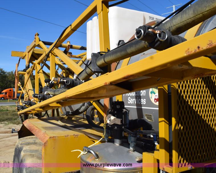 image for item J8492 2007 Ag-Chem TerraGator 6203 self-propelled sprayer