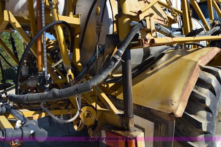 image for item J8492 2007 Ag-Chem TerraGator 6203 self-propelled sprayer