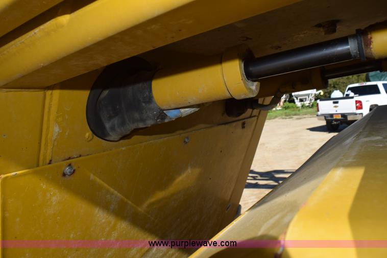 image for item J8492 2007 Ag-Chem TerraGator 6203 self-propelled sprayer