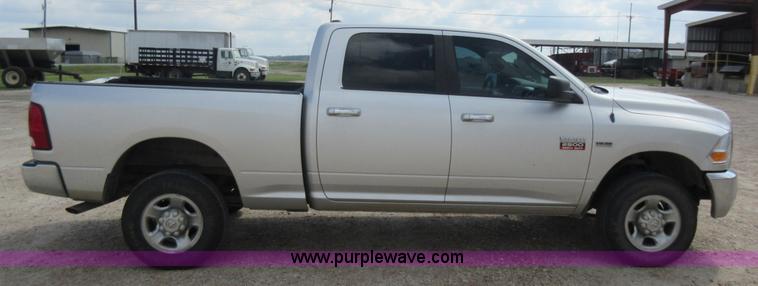image for item L2753 2012 Dodge Ram 2500 Crew Cab pickup truck