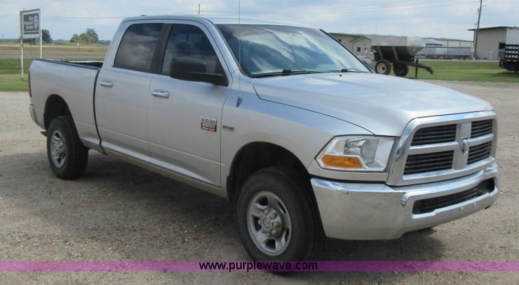 image for item L2753 2012 Dodge Ram 2500 Crew Cab pickup truck
