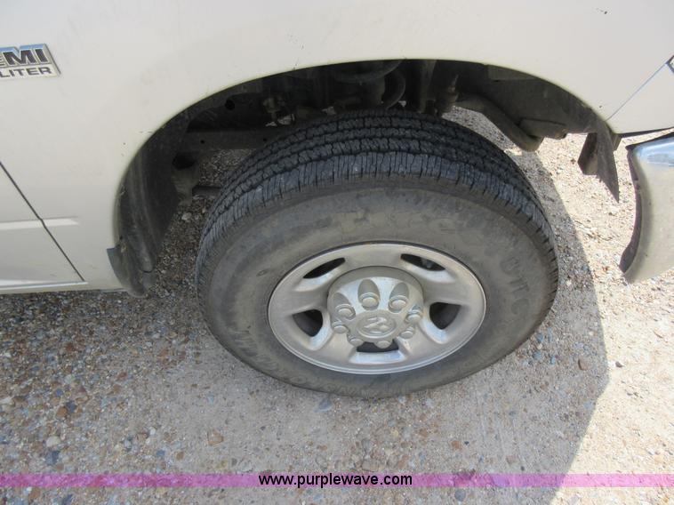 image for item L2753 2012 Dodge Ram 2500 Crew Cab pickup truck