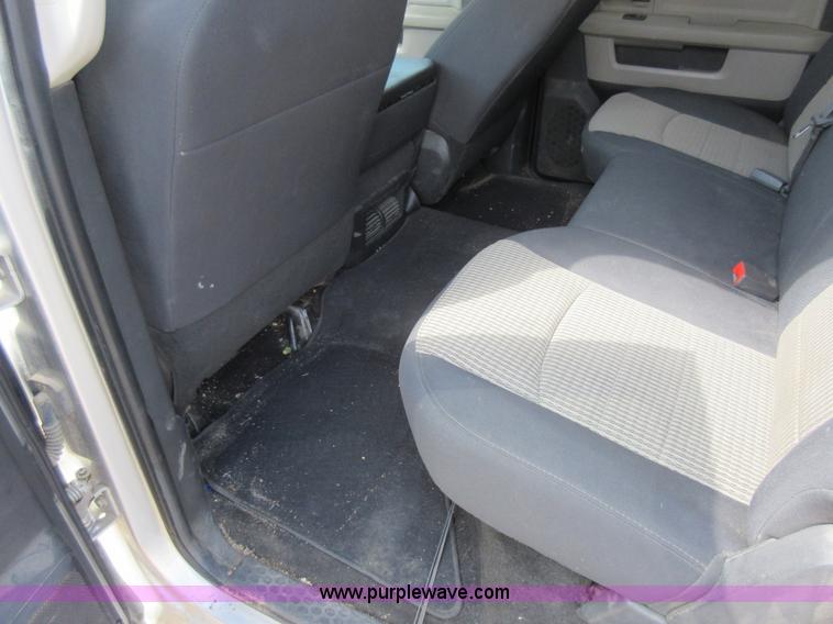 image for item L2753 2012 Dodge Ram 2500 Crew Cab pickup truck