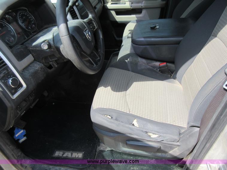 image for item L2753 2012 Dodge Ram 2500 Crew Cab pickup truck