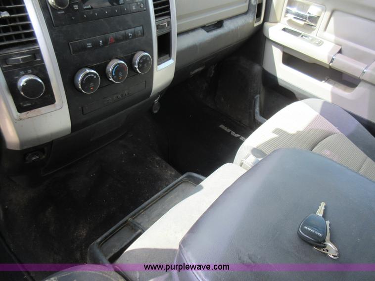 image for item L2753 2012 Dodge Ram 2500 Crew Cab pickup truck