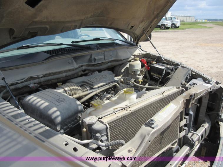 image for item L2754 2007 Dodge Ram 2500 Quad Cab pickup truck