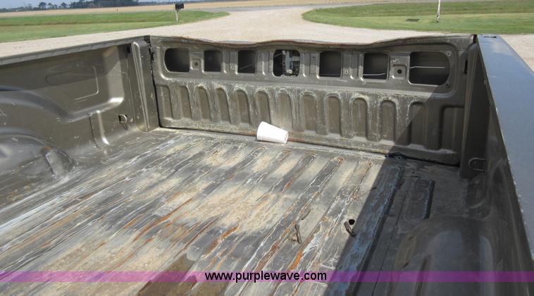 image for item L2754 2007 Dodge Ram 2500 Quad Cab pickup truck