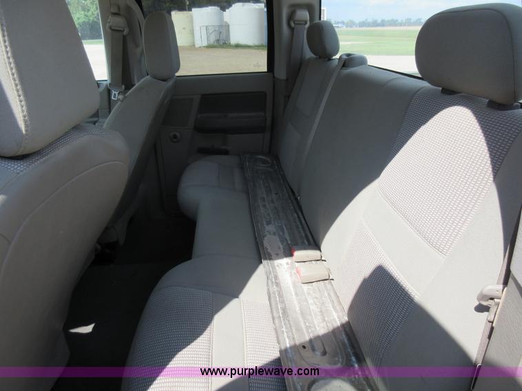 image for item L2754 2007 Dodge Ram 2500 Quad Cab pickup truck