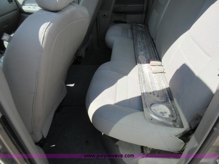 image for item L2754 2007 Dodge Ram 2500 Quad Cab pickup truck