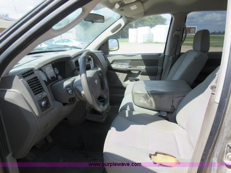 image for item L2754 2007 Dodge Ram 2500 Quad Cab pickup truck