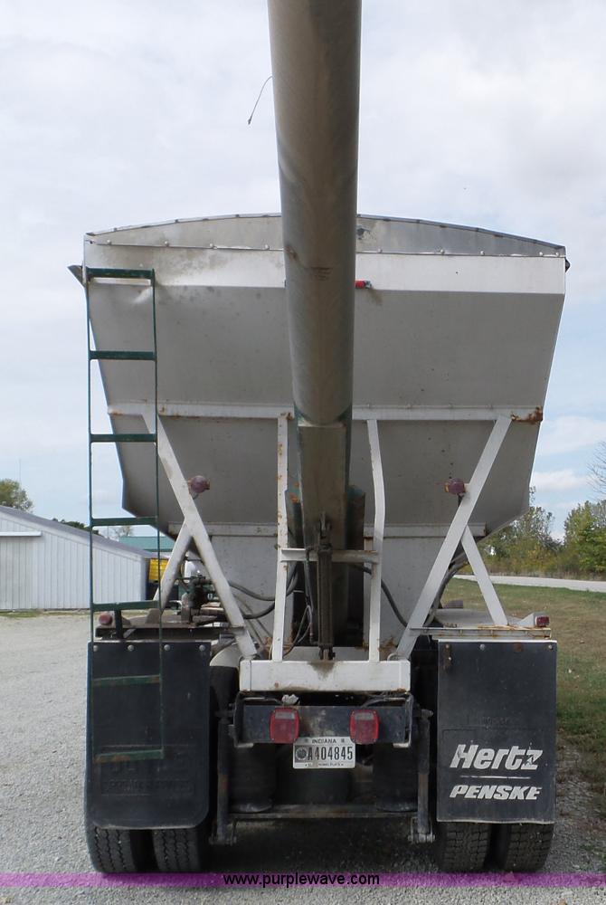 image for item L5015 1996 Mack CH613 fertilizer tender truck