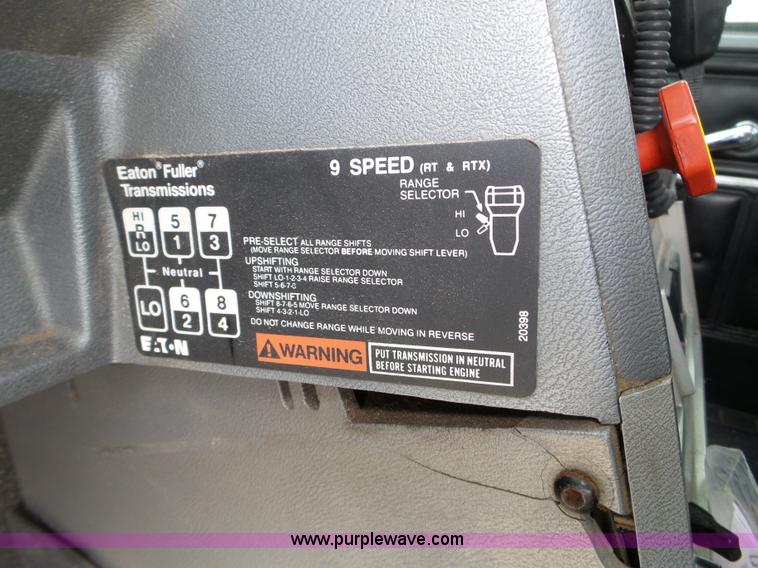 image for item L5015 1996 Mack CH613 fertilizer tender truck