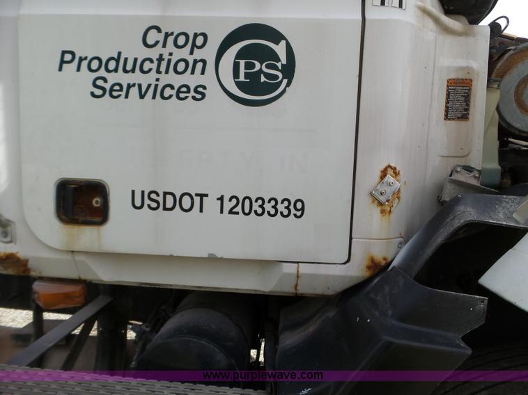 image for item L5015 1996 Mack CH613 fertilizer tender truck