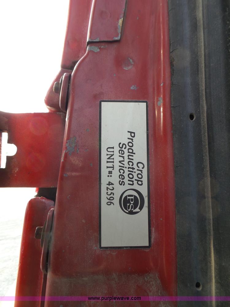 image for item L5017 1990 Ford F9000 truck cab and chassis