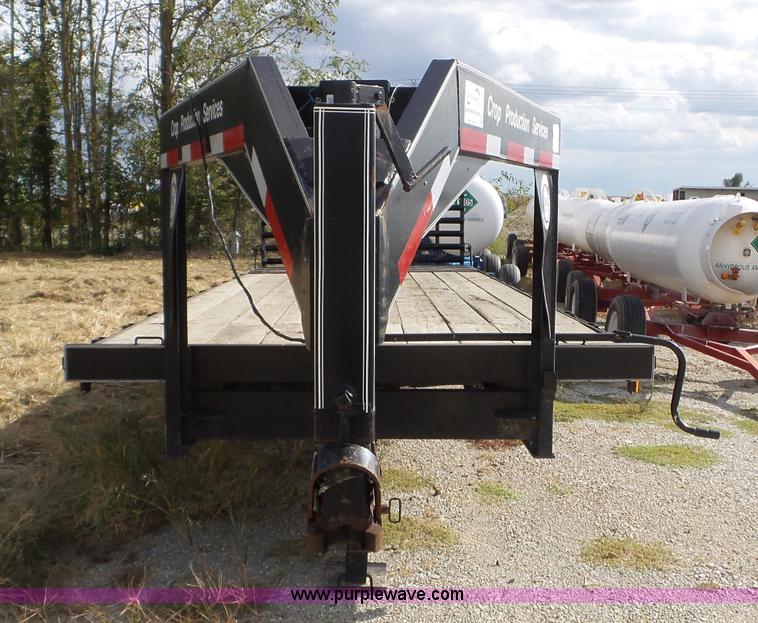 image for item L5018 1998 International G-24 equipment trailer