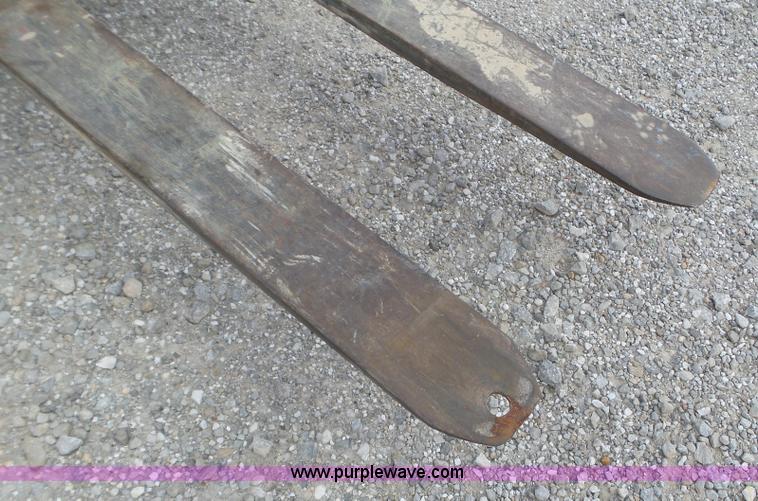 image for item L5022 1979 Willmar Wrangler wheel loader