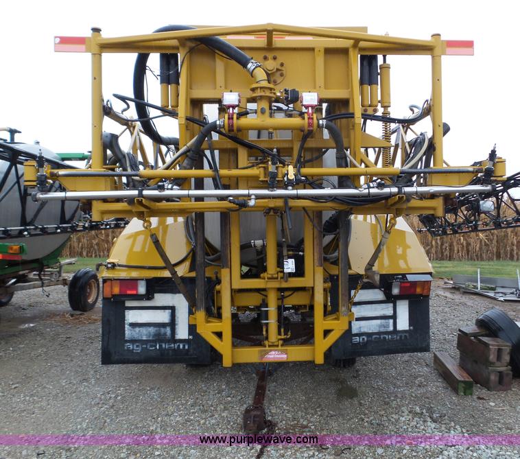 image for item L5026 2007 Ag-Chem TerraGator liquid applicator system