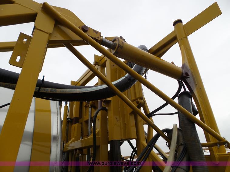 image for item L5026 2007 Ag-Chem TerraGator liquid applicator system