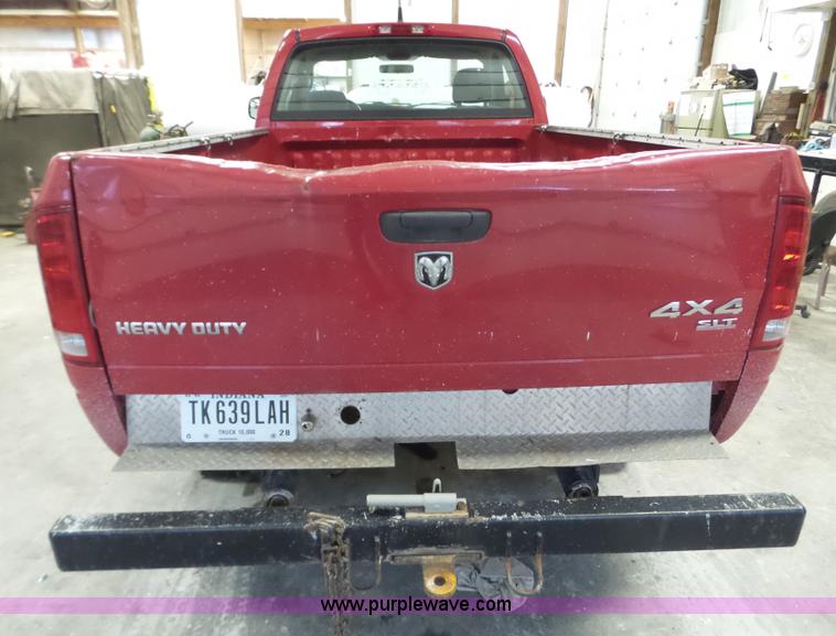 image for item L5030 2005 Dodge Ram 2500 pickup truck