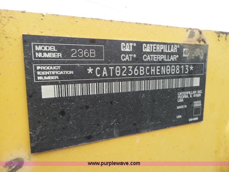 image for item L5031 2004 Caterpillar 236B skid steer