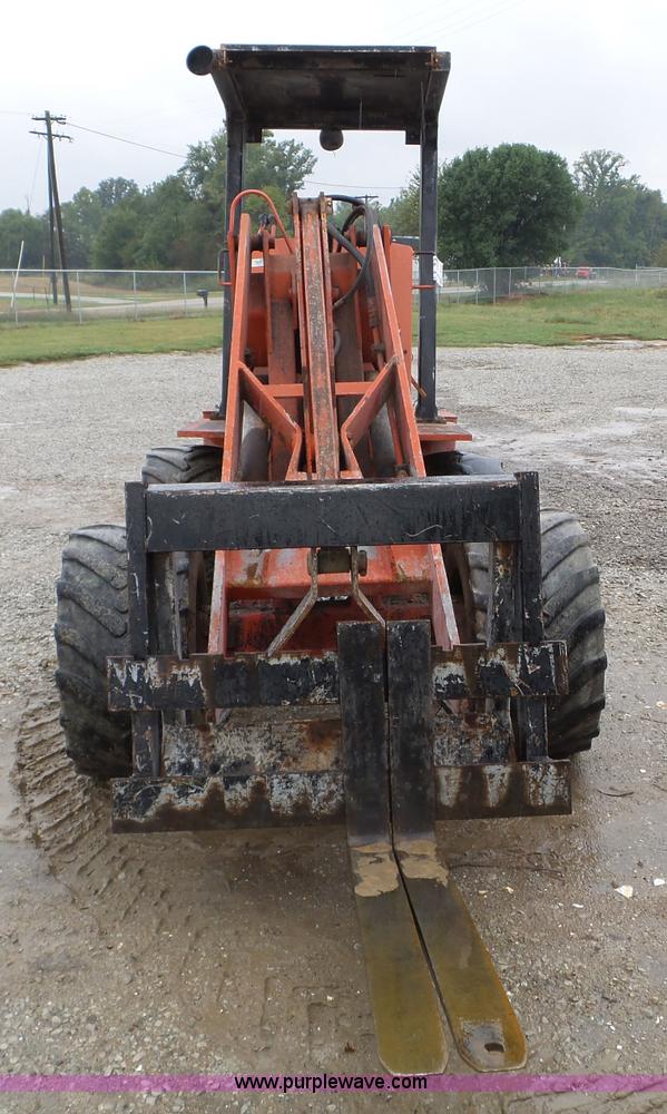 image for item L5032 Willmar Wrangler wheel loader