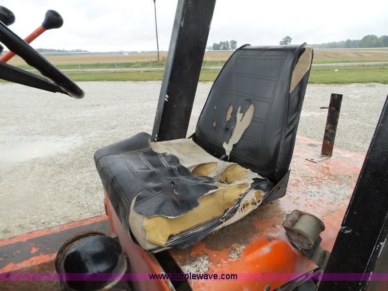 image for item L5032 Willmar Wrangler wheel loader