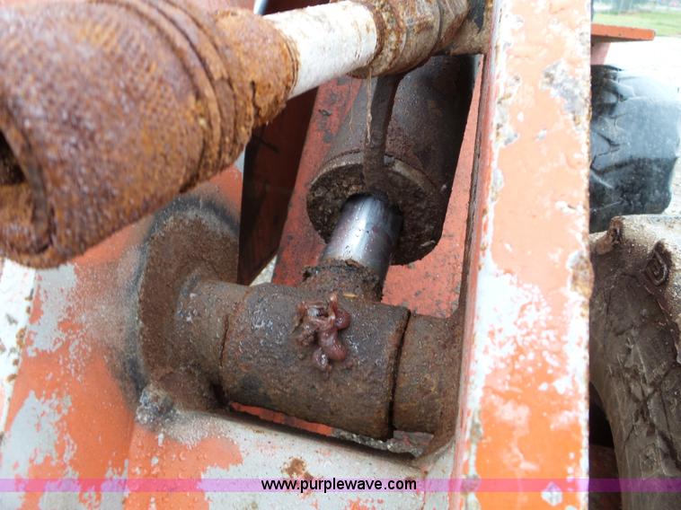 image for item L5032 Willmar Wrangler wheel loader