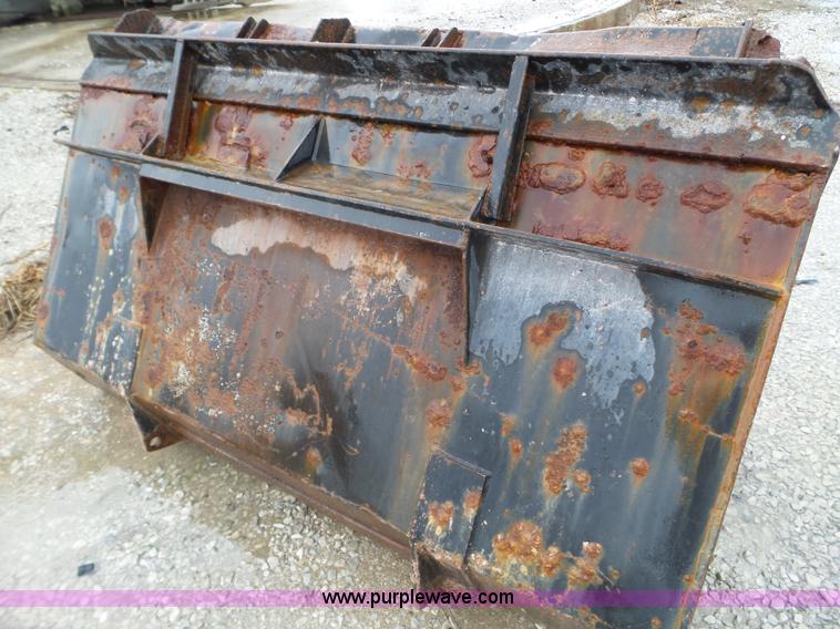 image for item L5032 Willmar Wrangler wheel loader