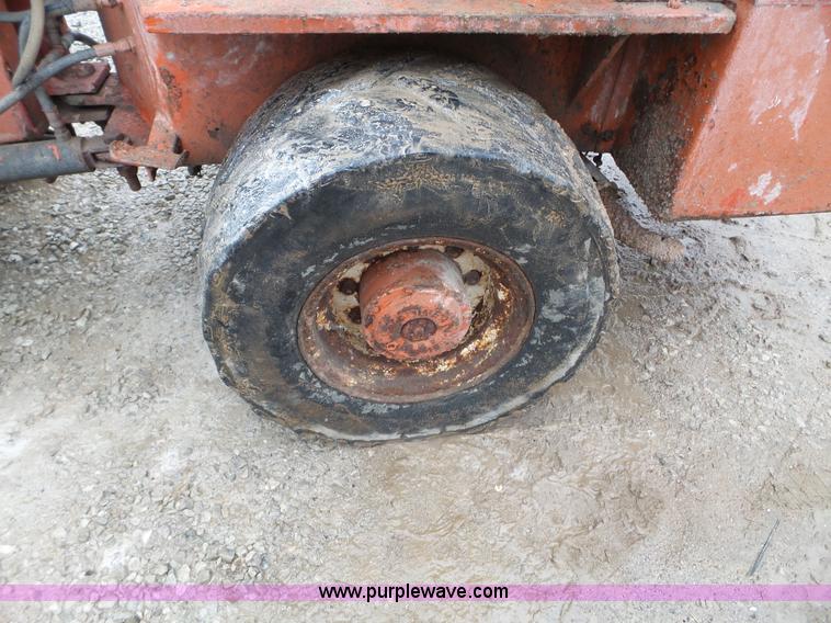 image for item L5033 Willmar Wrangler wheel loader