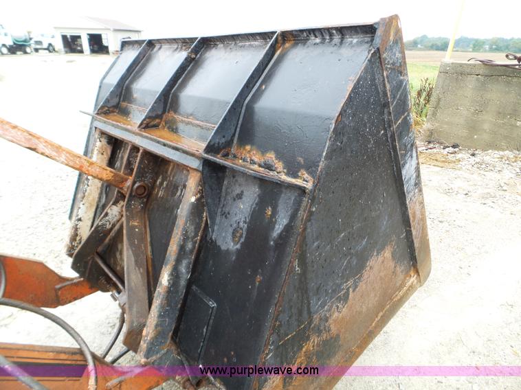 image for item L5033 Willmar Wrangler wheel loader