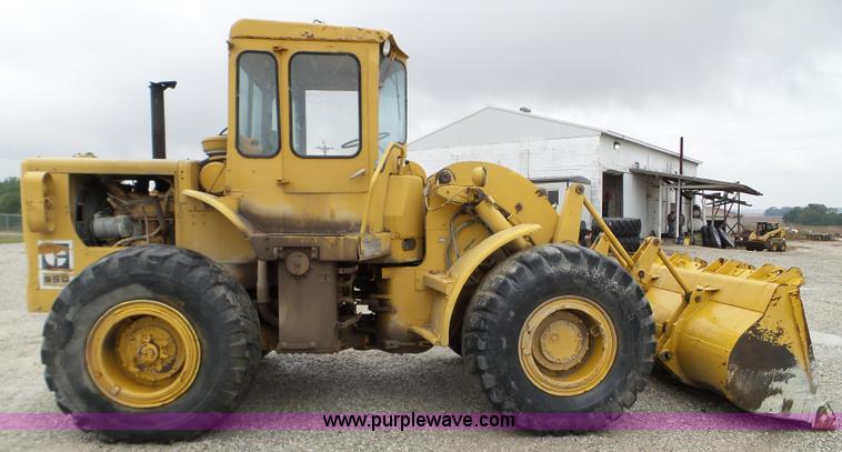 image for item L5034 1966 Caterpillar 950 wheel loader