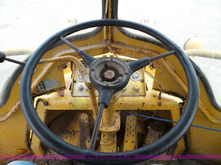 image for item L5034 1966 Caterpillar 950 wheel loader