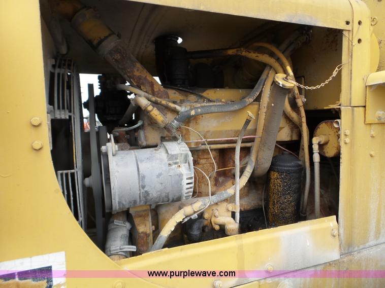 image for item L5034 1966 Caterpillar 950 wheel loader
