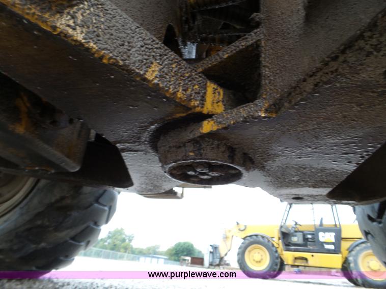 image for item L5034 1966 Caterpillar 950 wheel loader