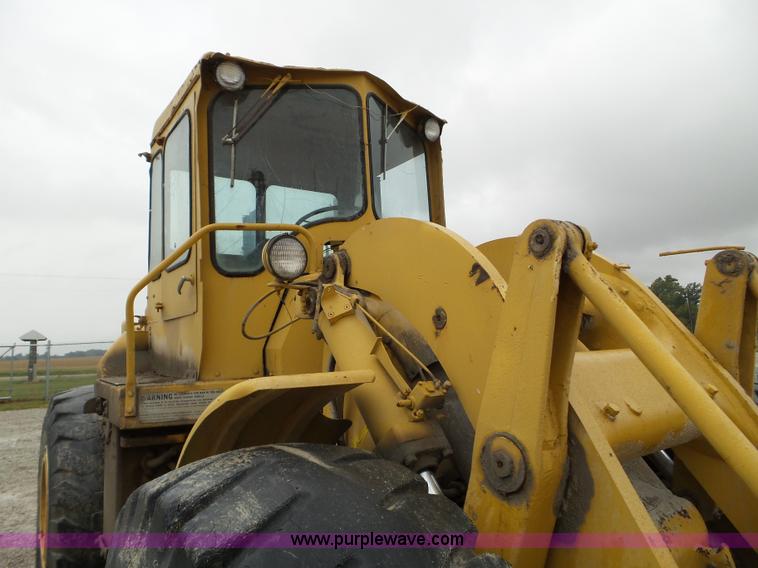 image for item L5034 1966 Caterpillar 950 wheel loader