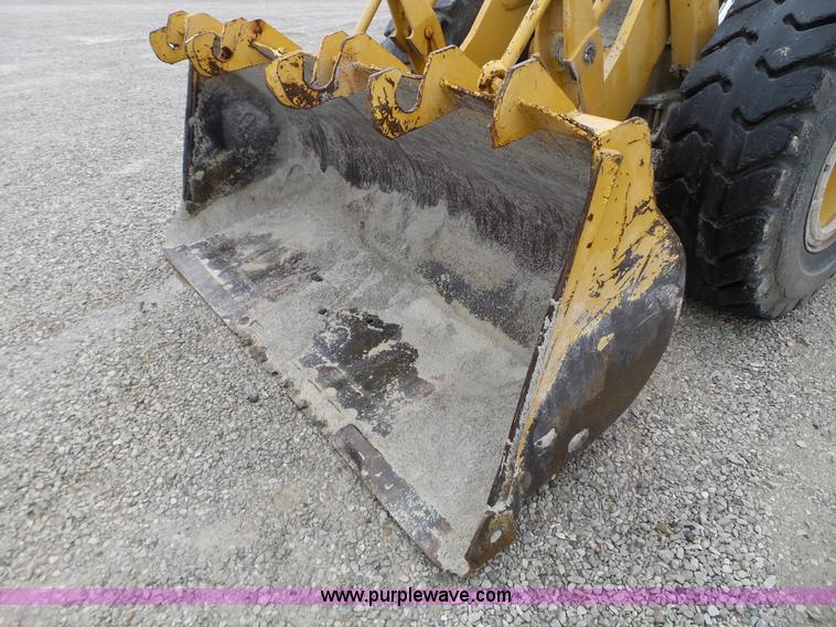 image for item L5034 1966 Caterpillar 950 wheel loader
