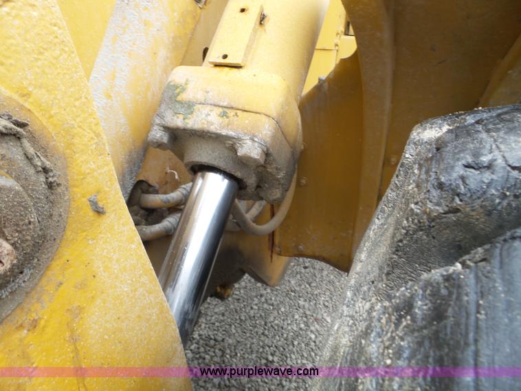 image for item L5034 1966 Caterpillar 950 wheel loader