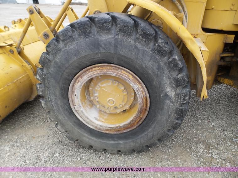 image for item L5034 1966 Caterpillar 950 wheel loader